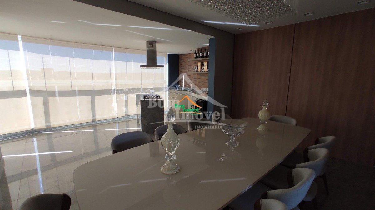 Apartamento, Centro, 4 Quartos, 3 Vagas, 4 Suítes