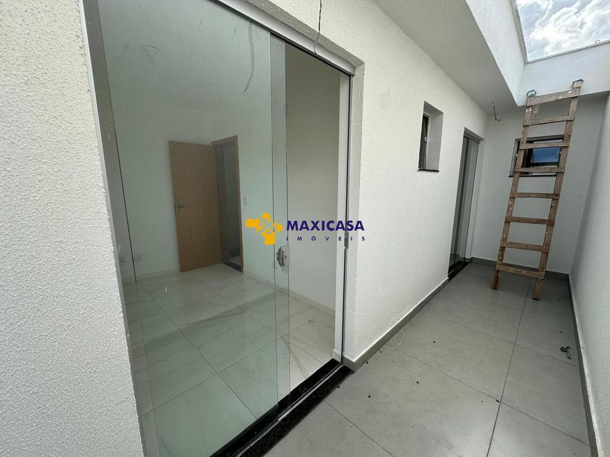 Casa, Santa Amélia, 3 Quartos, 2 Vagas, 1 Suíte