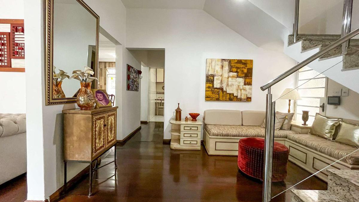 Casa, Serra, 4 Quartos, 2 Vagas, 2 Suítes