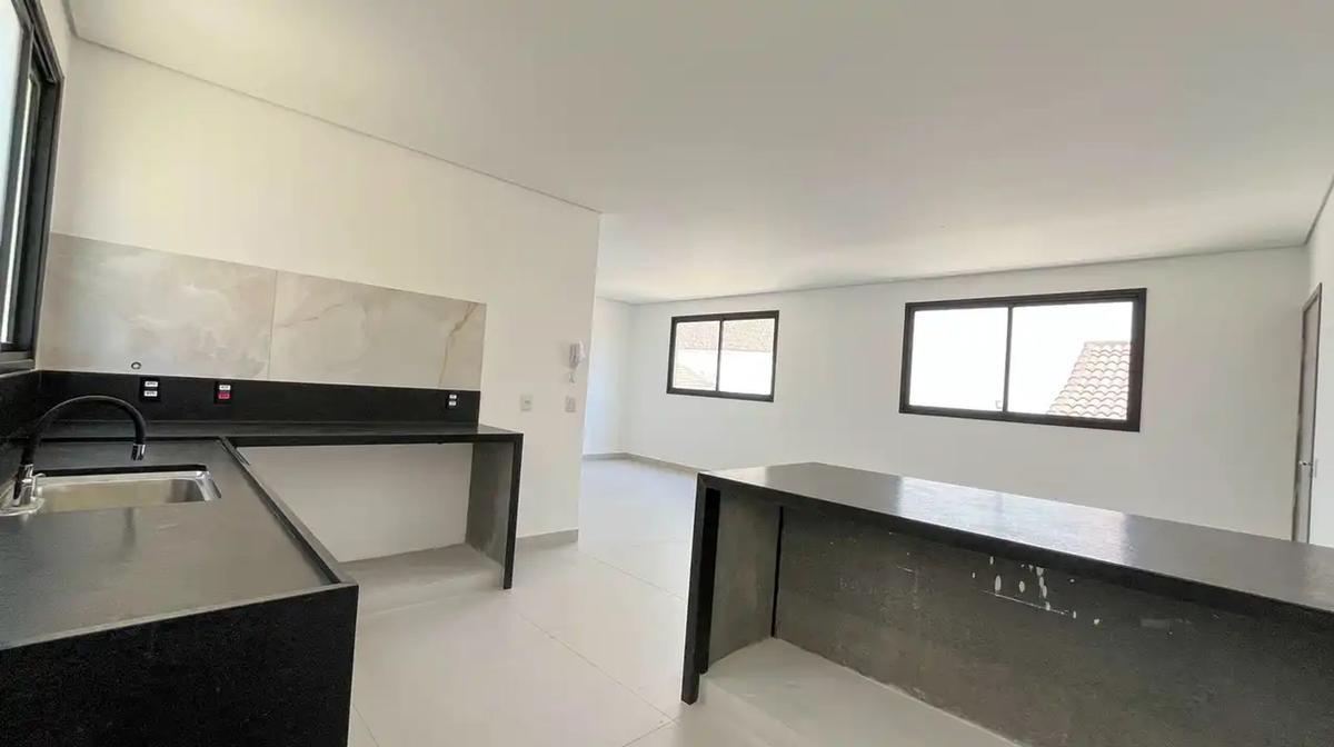 Cobertura, Prado, 3 Quartos, 2 Vagas, 3 Suítes