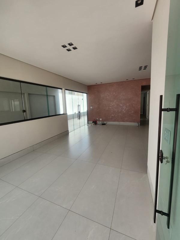 Casa, Conjunto Celso Machado, 3 Quartos, 8 Vagas, 2 Suítes