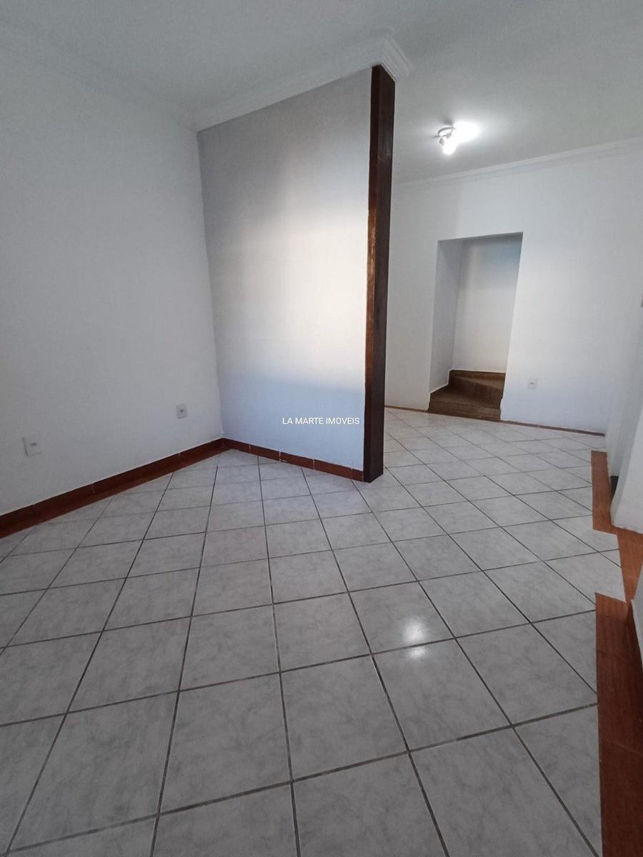 Casa, Oitis, 3 Quartos, 5 Vagas, 1 Suíte