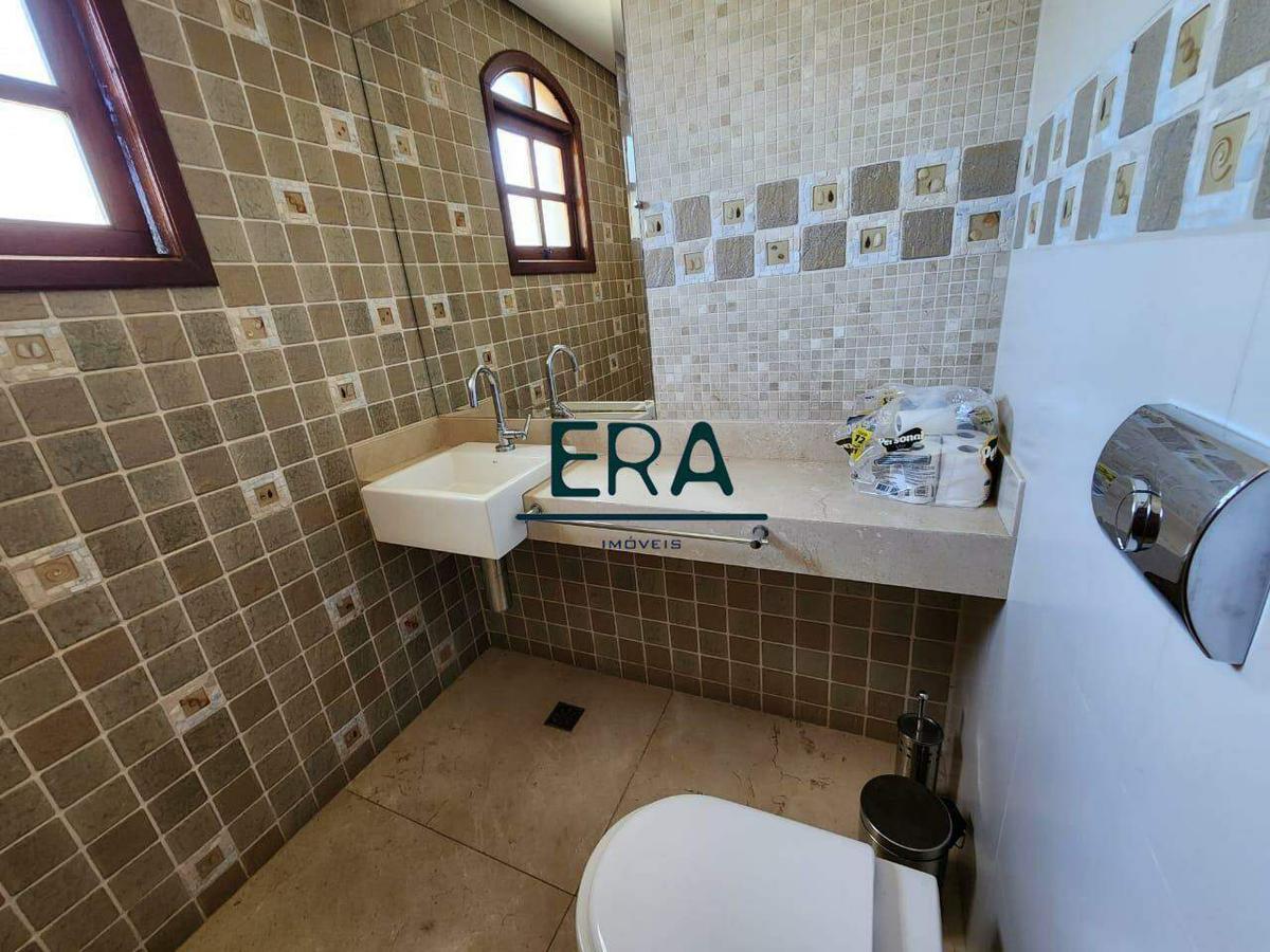 Casa, Santa Lúcia, 5 Quartos, 4 Vagas, 2 Suítes