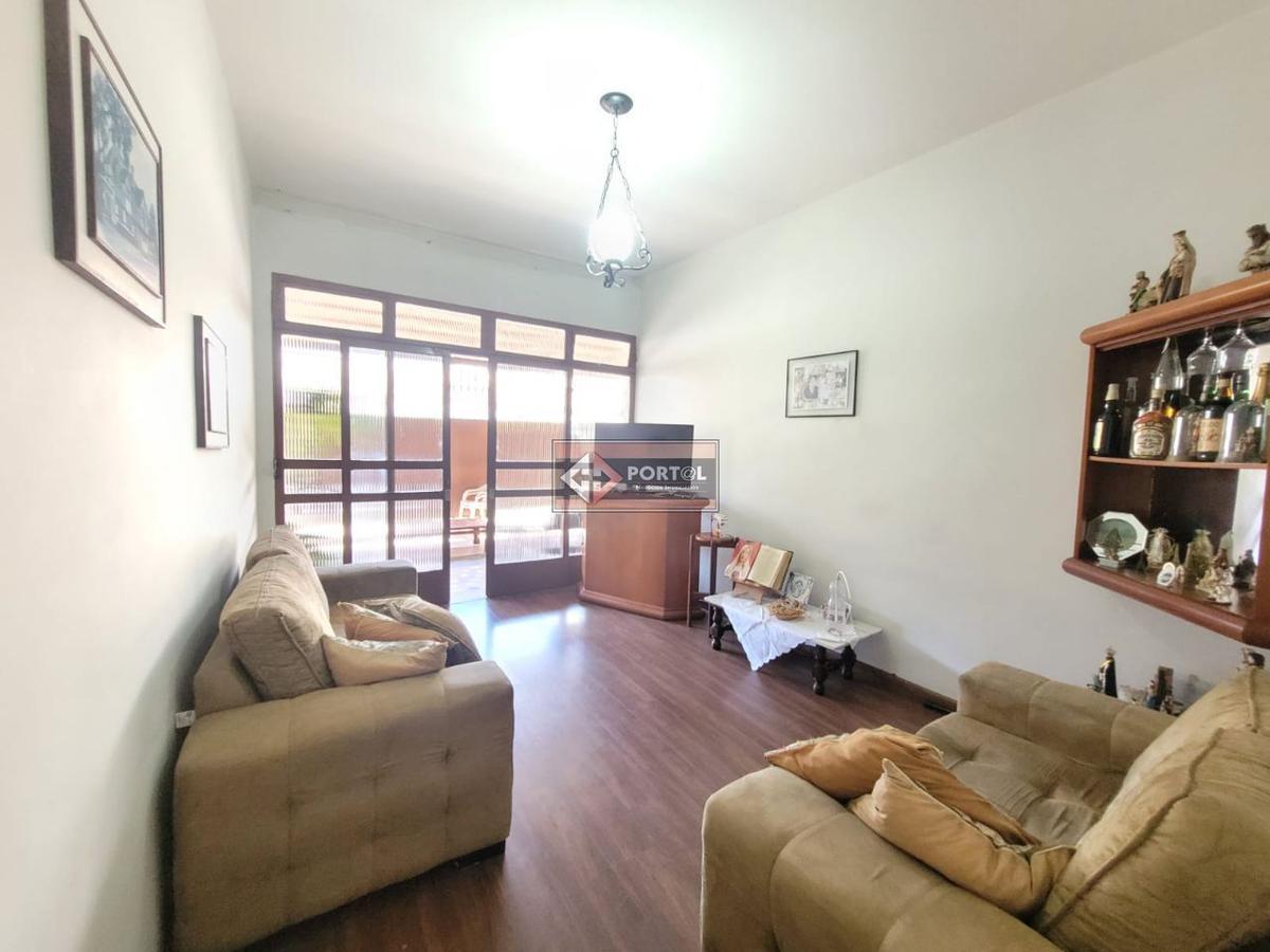 Casa, Santa Inês, 3 Quartos, 3 Vagas, 1 Suíte