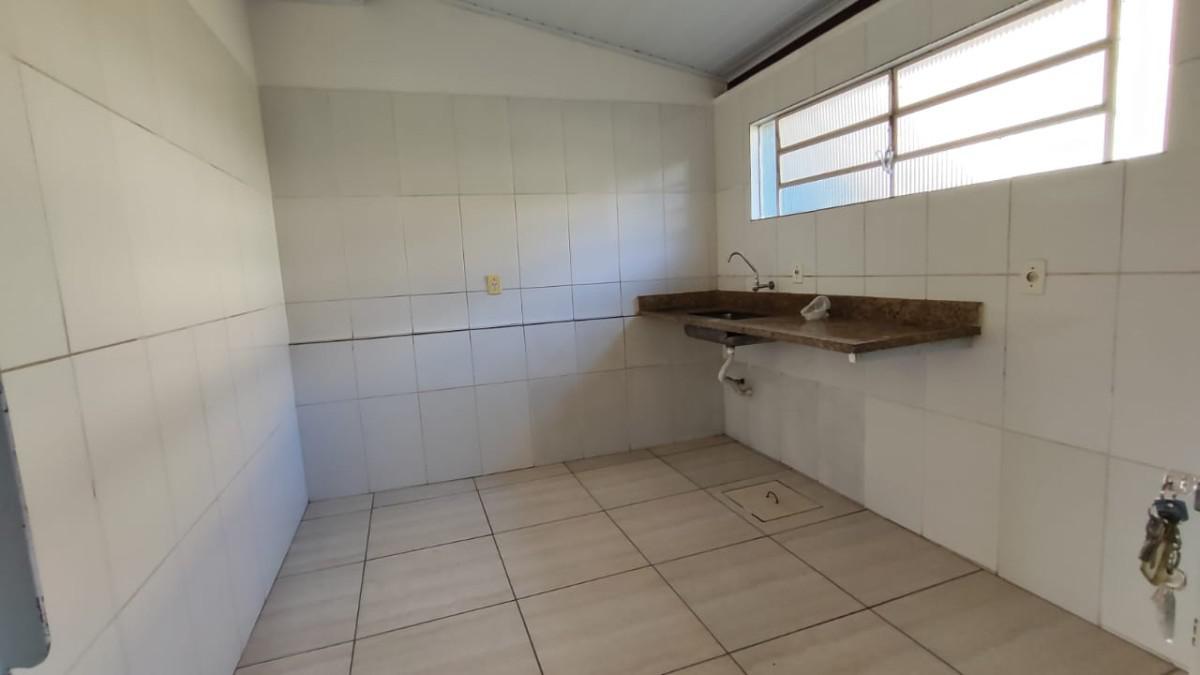 Casa, Alípio de Melo, 2 Quartos, 2 Vagas, 1 Suíte