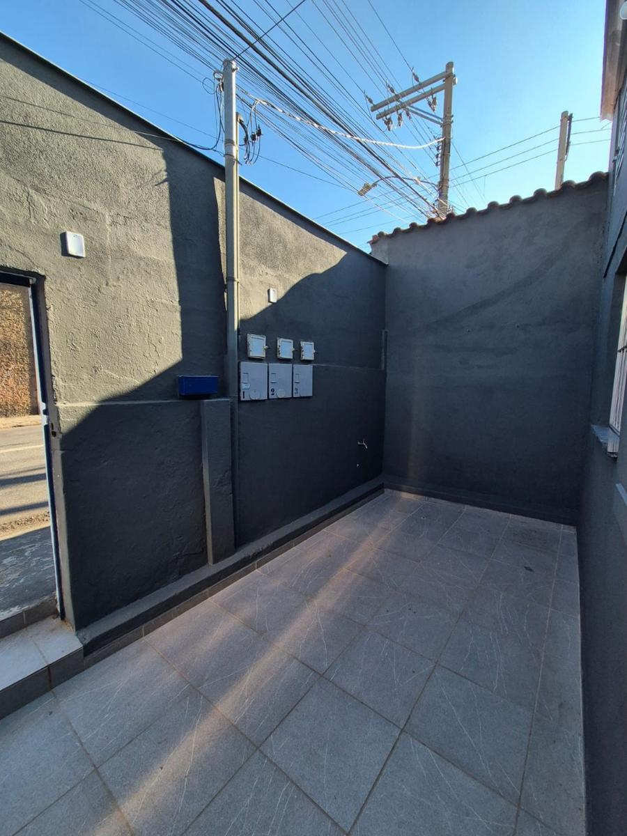 Casa, Carlos Prates, 2 Quartos, 1 Vaga