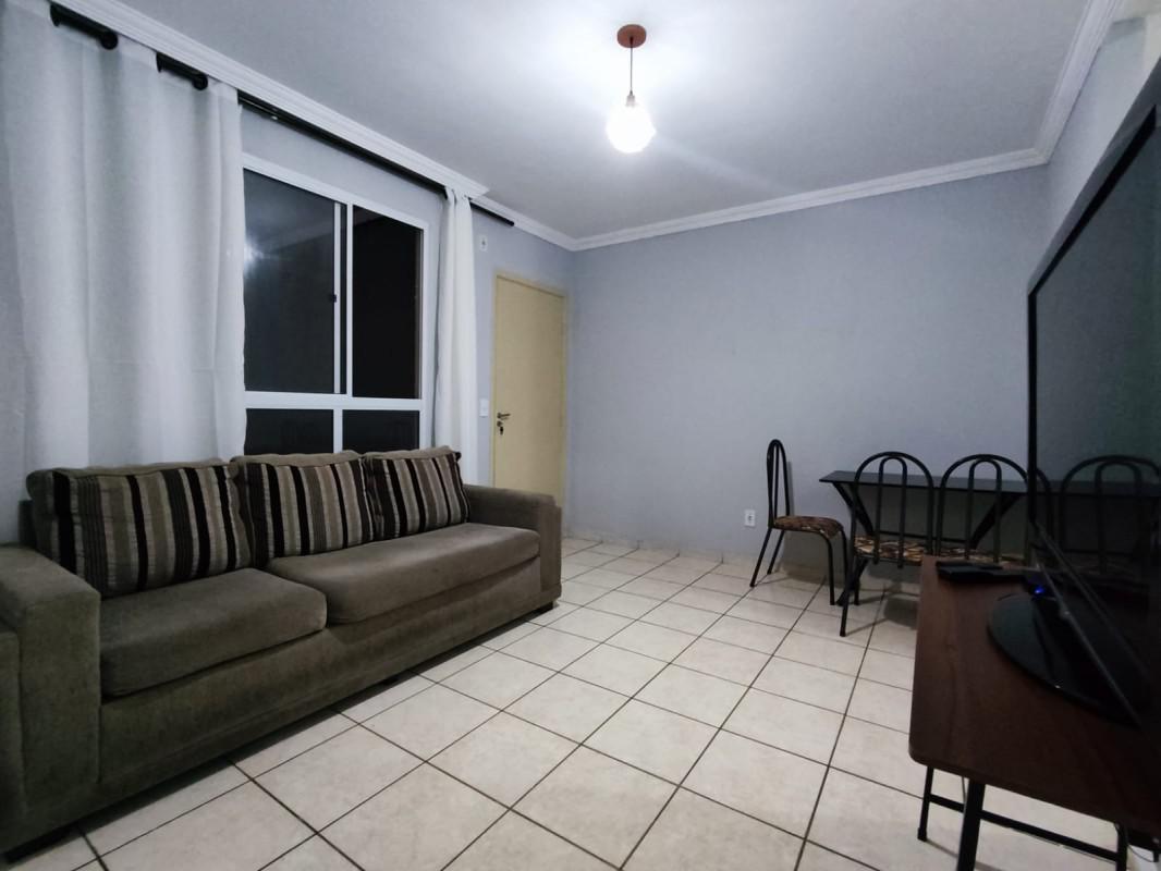 Apartamento, Jardim das Oliveiras, 2 Quartos, 1 Vaga