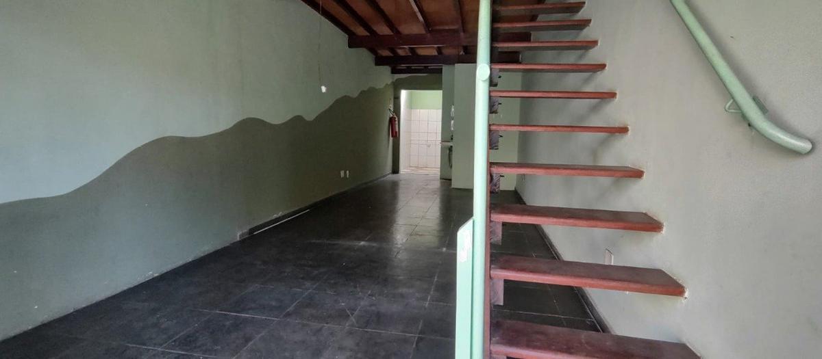 Andar, Estoril, 0 Quarto, 0 Vaga