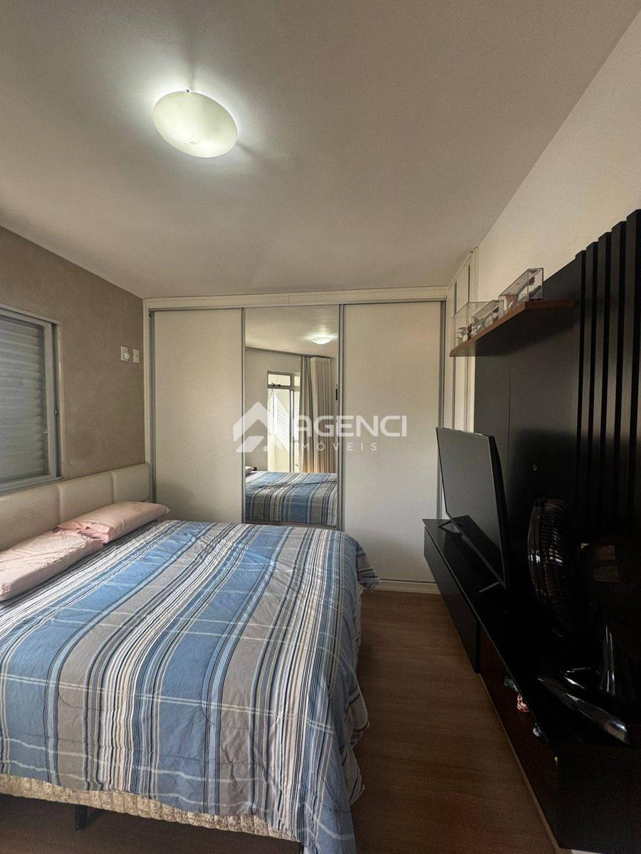 Apartamento, Castelo, 3 Quartos, 0 Vaga, 1 Suíte