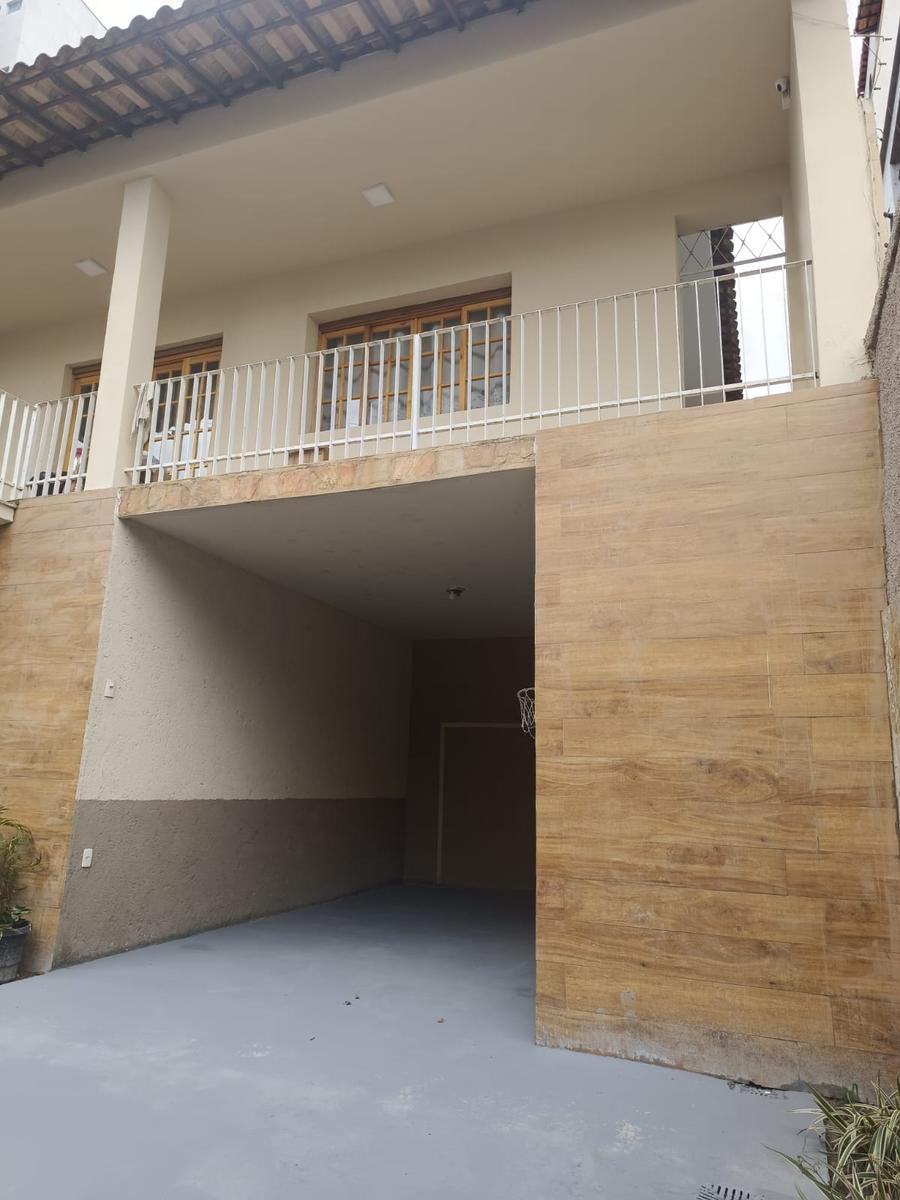 Casa, Jardim América, 3 Quartos, 4 Vagas, 2 Suítes