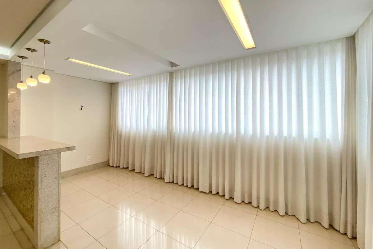 Apartamento, Sagrada Família, 4 Quartos, 2 Vagas, 1 Suíte