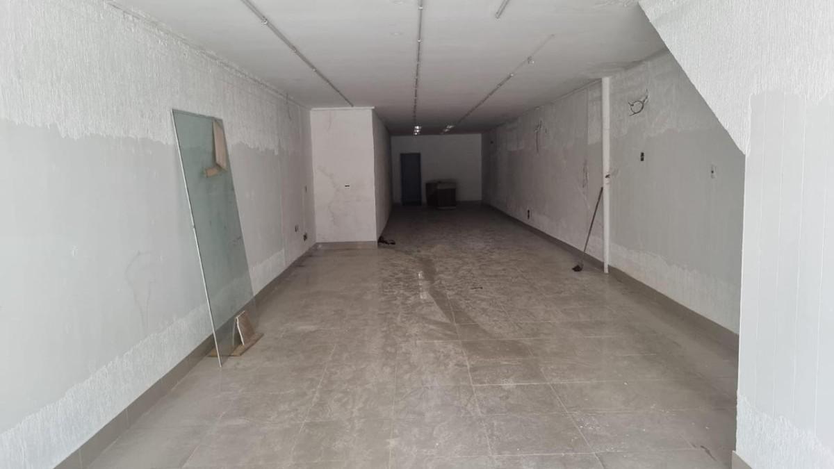 Andar, Centro, 0 Quarto, 0 Vaga