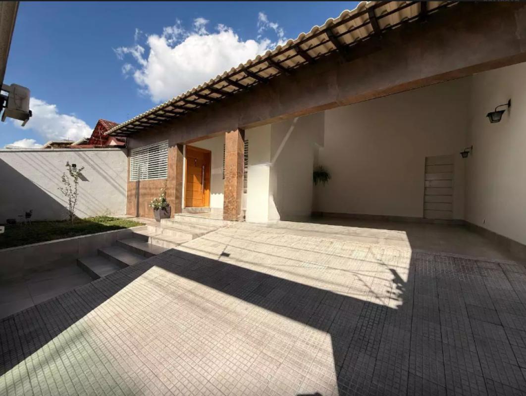 Casa, Serrano, 4 Quartos, 4 Vagas, 1 Suíte