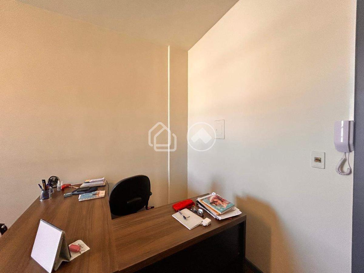 Sala, Estoril, 1 Vaga