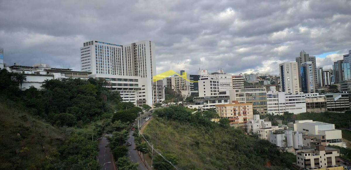 Sala, Estoril, 4 Vagas