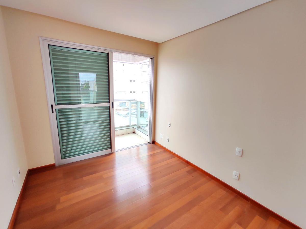 Apartamento, São José, 4 Quartos, 4 Vagas, 4 Suítes