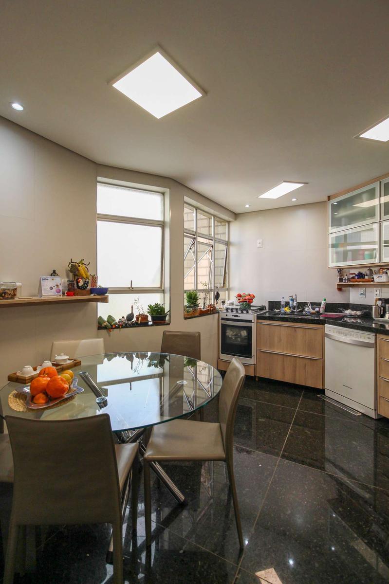 Apartamento, Santo Antônio, 4 Quartos, 2 Vagas, 1 Suíte