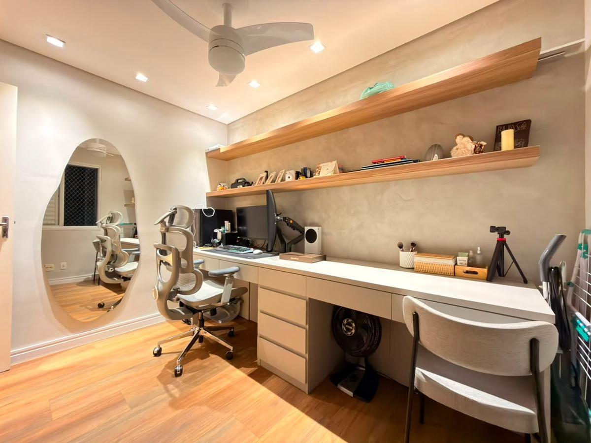Apartamento, Santa Mônica, 2 Quartos, 1 Vaga