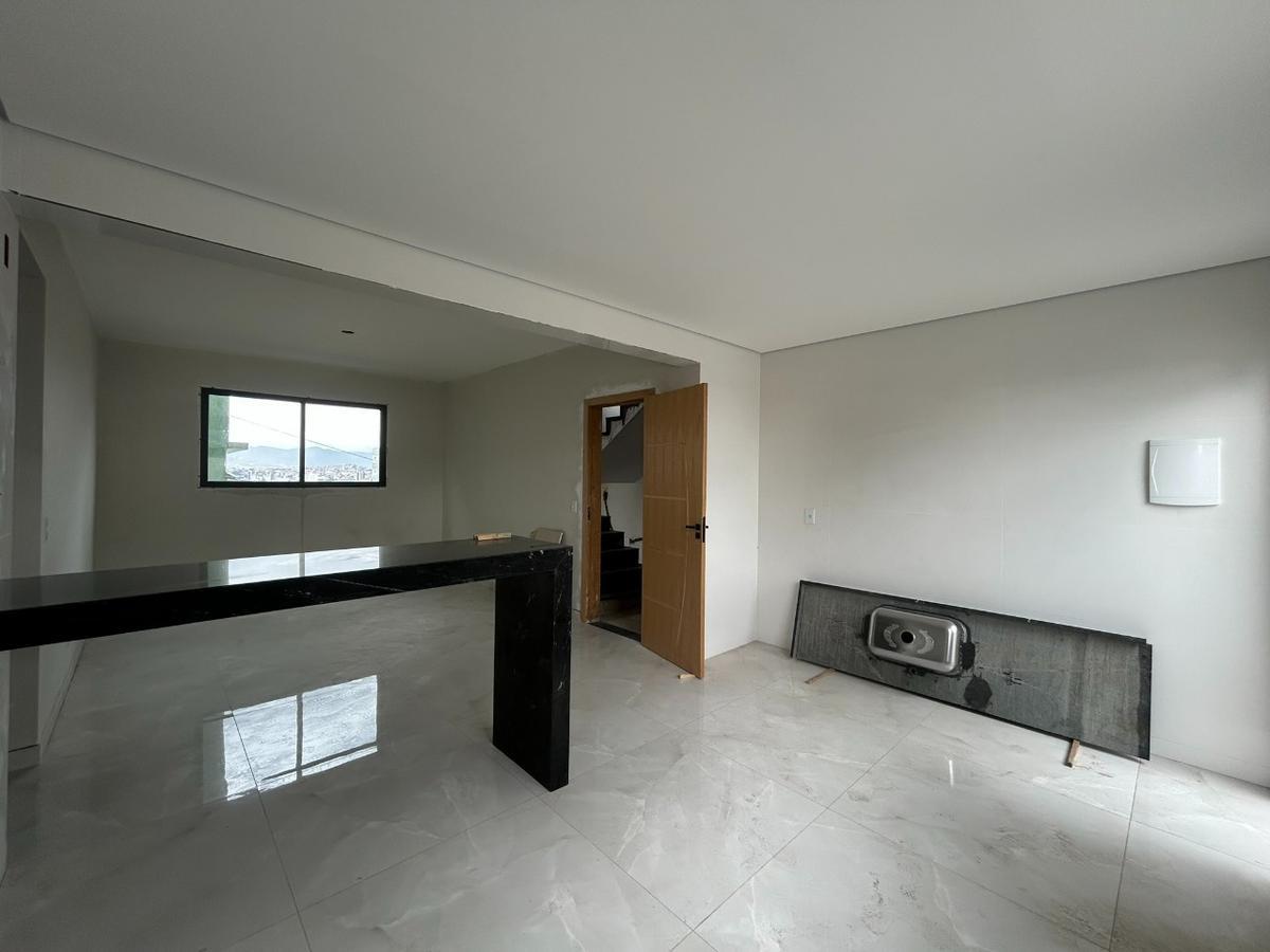 Apartamento, Santa Cruz Industrial, 3 Quartos, 2 Vagas, 1 Suíte