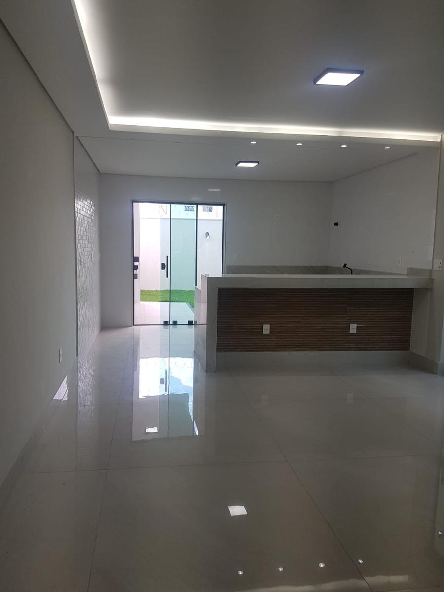 Casa, Planalto, 4 Quartos, 4 Vagas, 2 Suítes