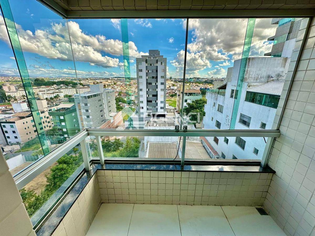 Apartamento, Cabral, 2 Quartos, 0 Vaga, 1 Suíte