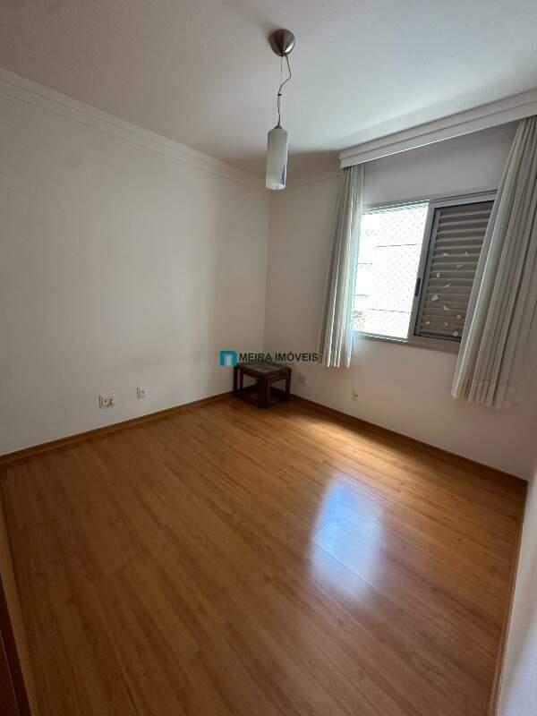 Apartamento, Funcionários, 4 Quartos, 3 Vagas, 1 Suíte