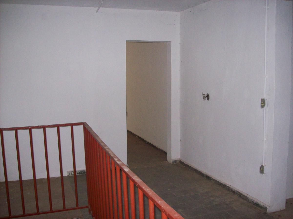 Lote, Santa Mônica, 1 Quarto, 0 Vaga