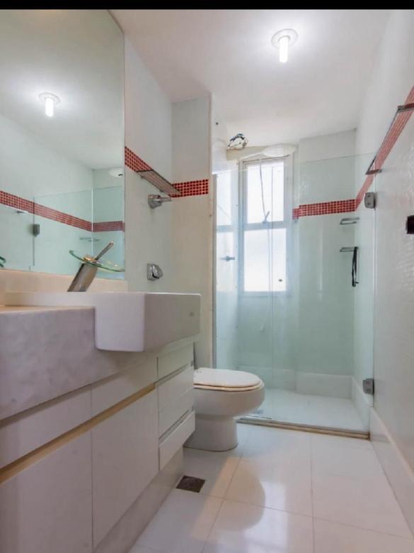 Apartamento, Funcionários, 2 Quartos, 2 Vagas, 1 Suíte