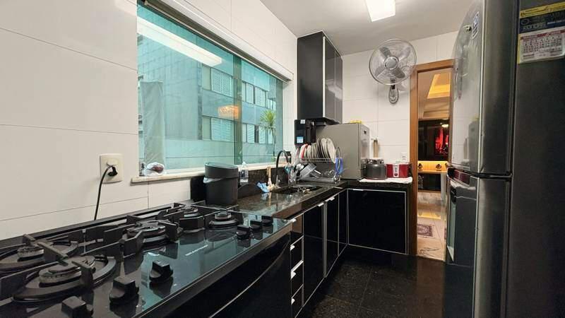 Apartamento, Savassi, 2 Quartos, 2 Vagas, 1 Suíte