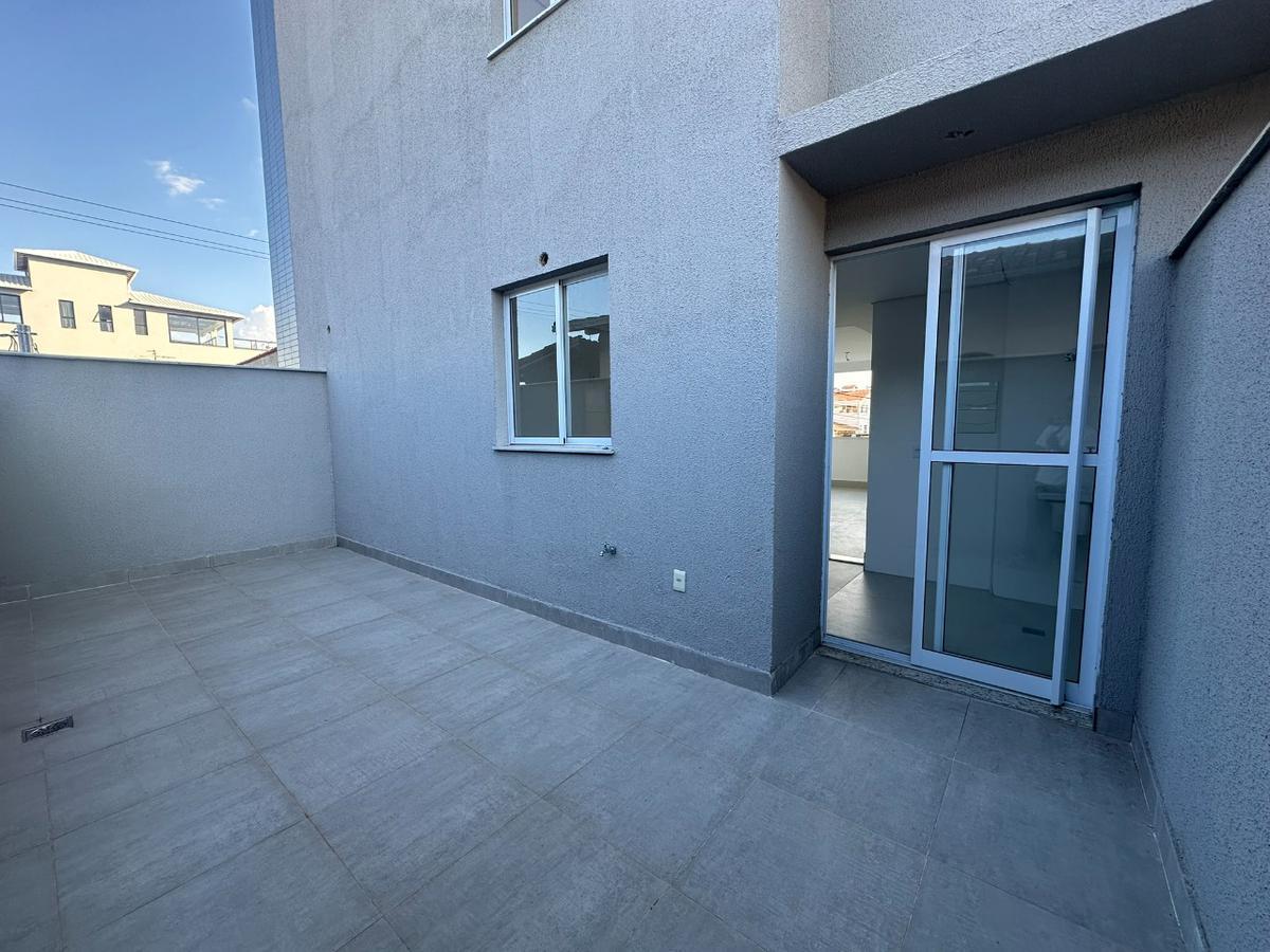 Apartamento, Ipiranga, 2 Quartos, 2 Vagas, 1 Suíte