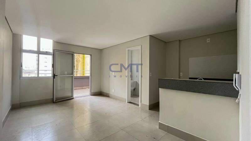 Apartamento, Centro, 2 Quartos, 0 Vaga, 1 Suíte