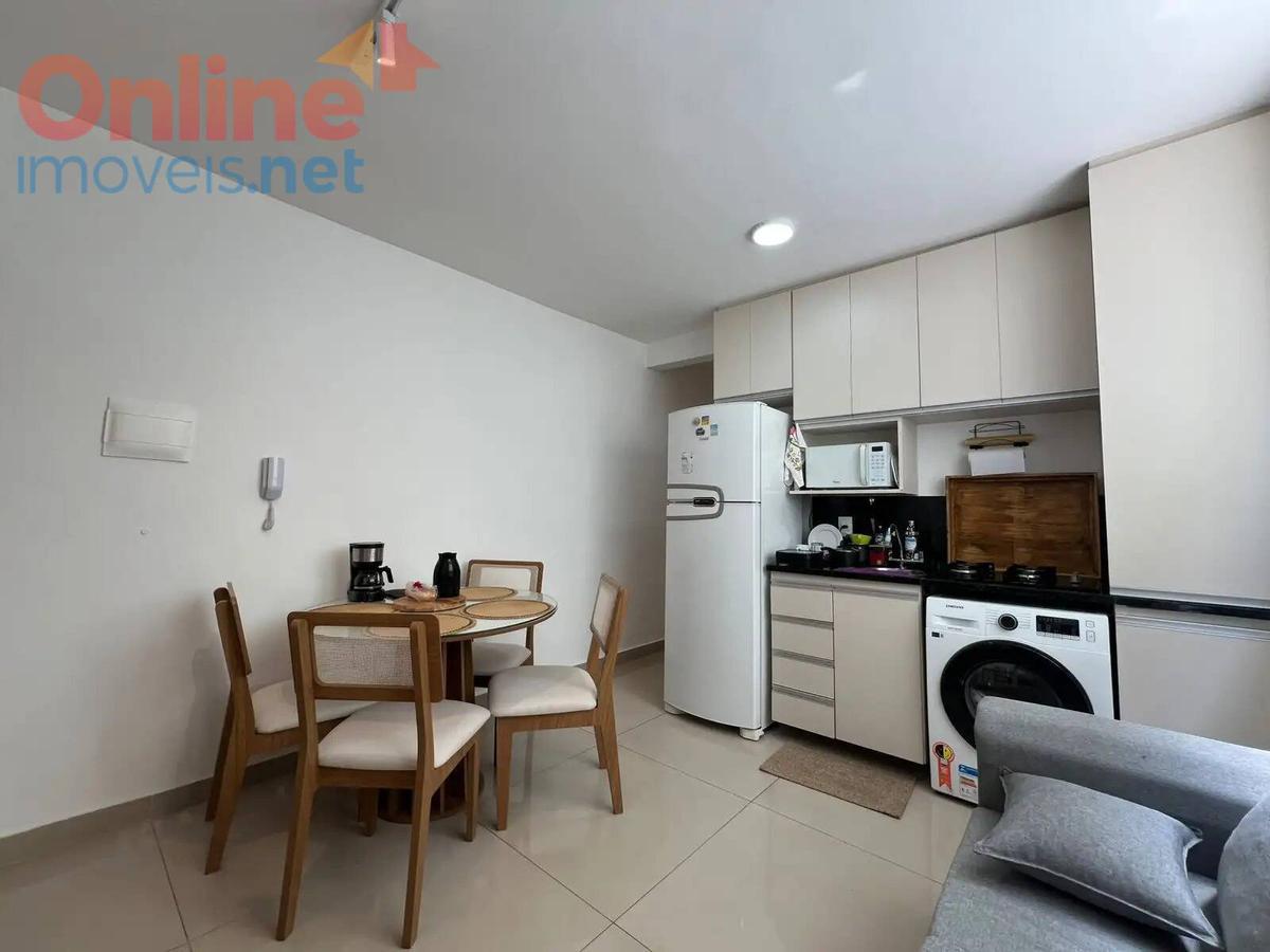 Apartamento, Sagrada Família, 2 Quartos, 0 Vaga, 0 Suíte