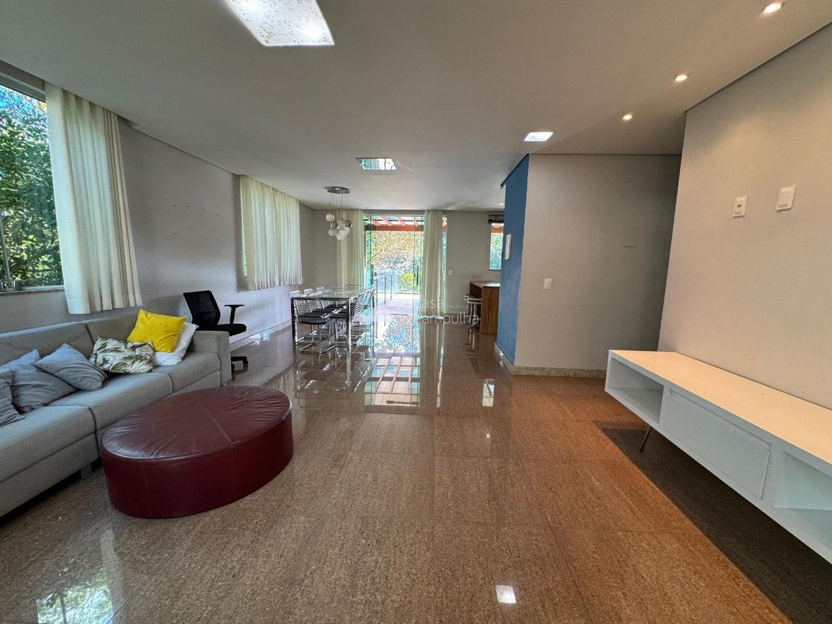 Casa, Condomínio Champagne, 4 Quartos, 0 Vaga, 1 Suíte