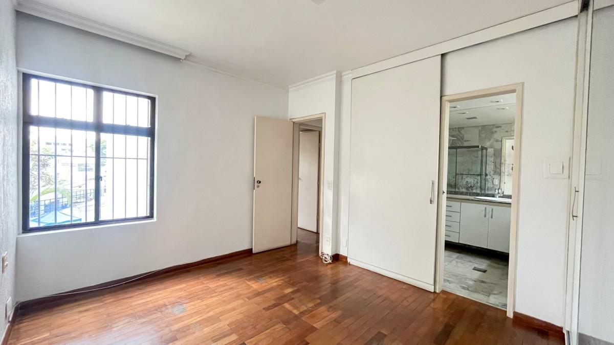 Apartamento, Estoril, 3 Quartos, 2 Vagas, 1 Suíte