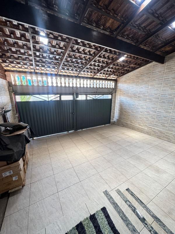 Casa, Masterville, 2 Quartos, 2 Vagas