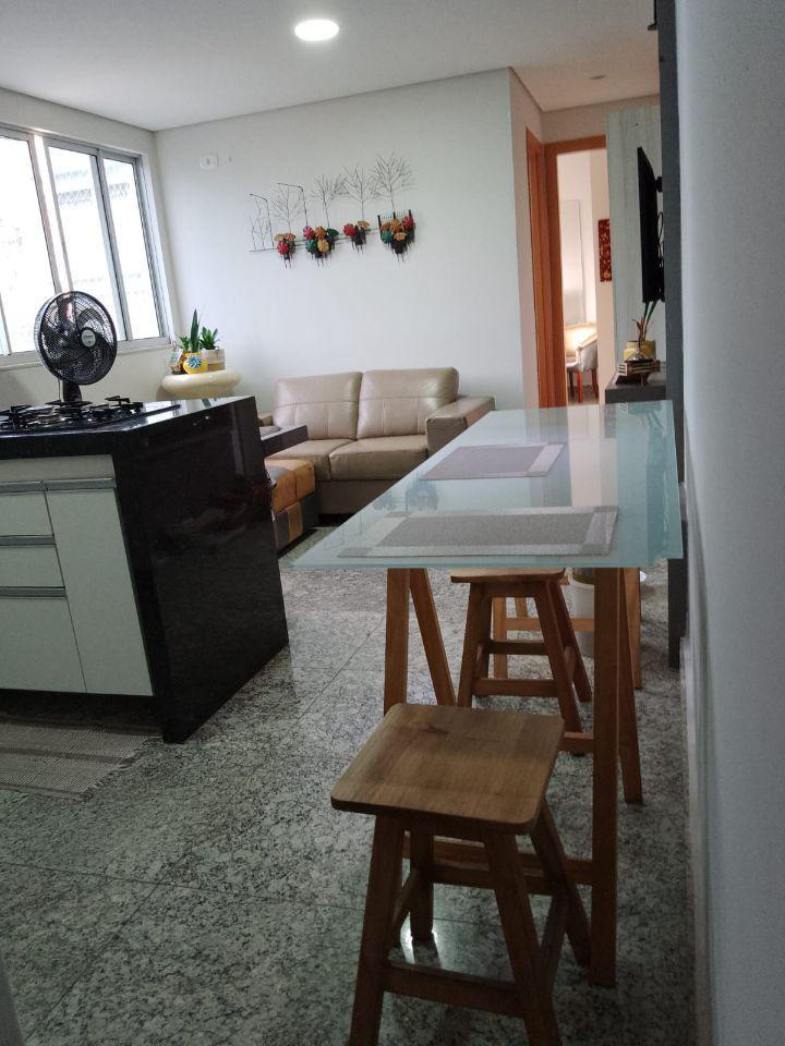 Apartamento, Floresta, 1 Quarto, 2 Vagas