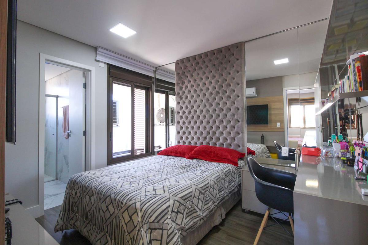 Cobertura, Sagrada Família, 3 Quartos, 4 Vagas, 2 Suítes