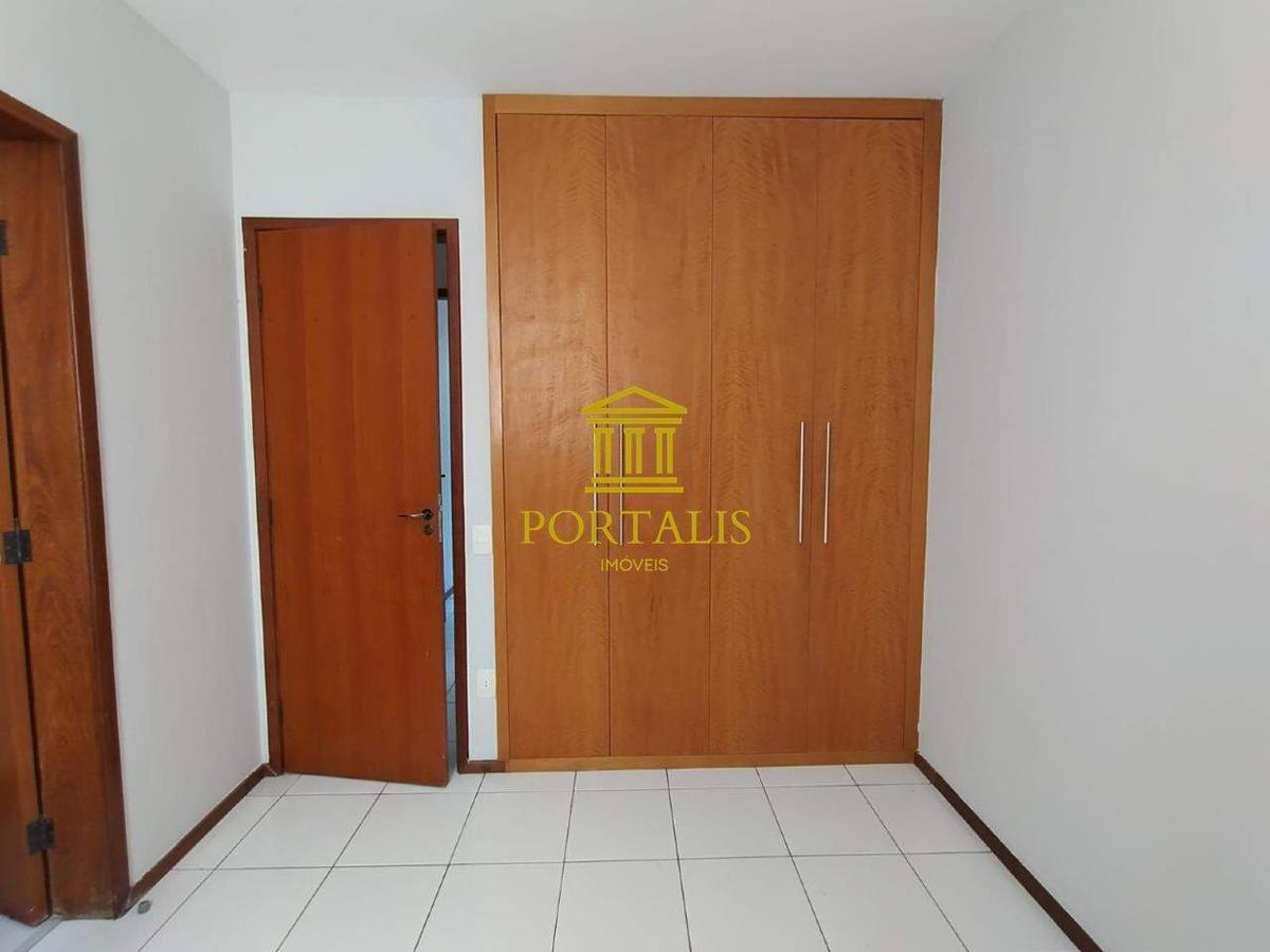Apartamento, Sagrada Família, 3 Quartos, 2 Vagas, 1 Suíte