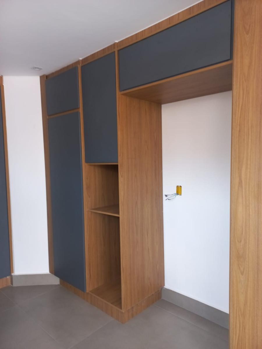 Apartamento, Sagrada Família, 3 Quartos, 2 Vagas, 1 Suíte
