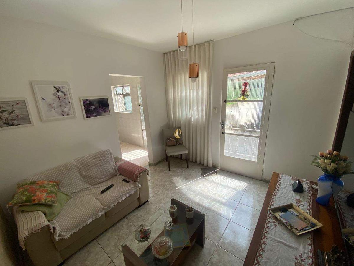 Casa, Inconfidência, 2 Quartos, 3 Vagas