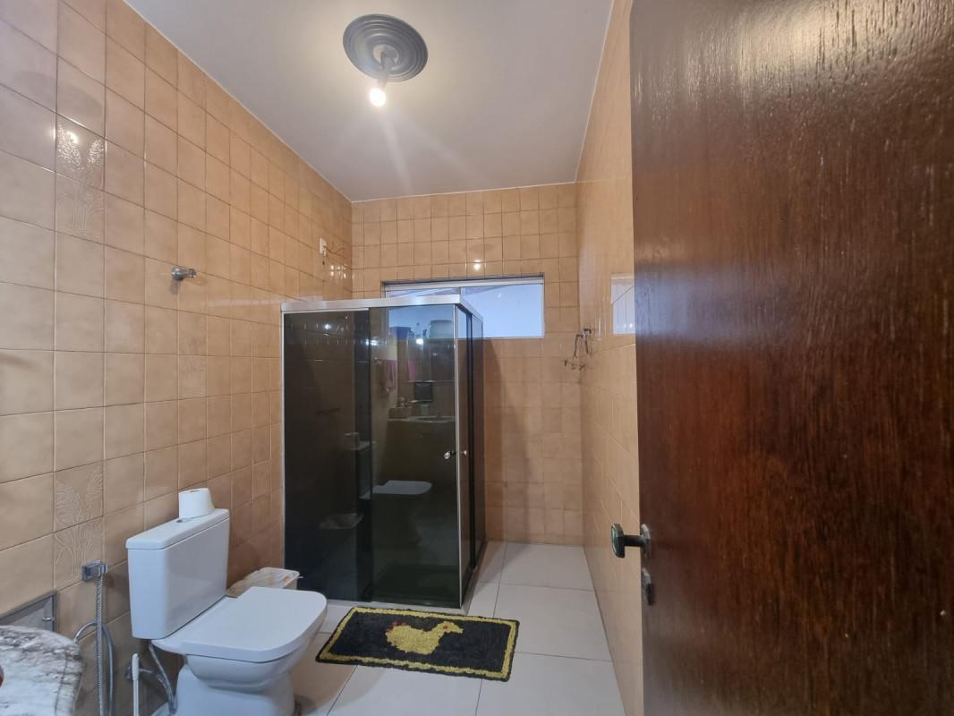 Casa, Jardim Riacho das Pedras, 3 Quartos, 8 Vagas, 2 Suítes