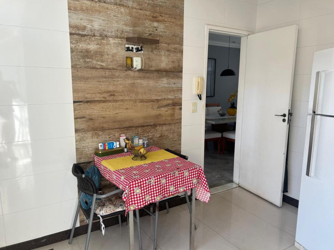 Apartamento, Barreiro, 3 Quartos, 2 Vagas, 1 Suíte