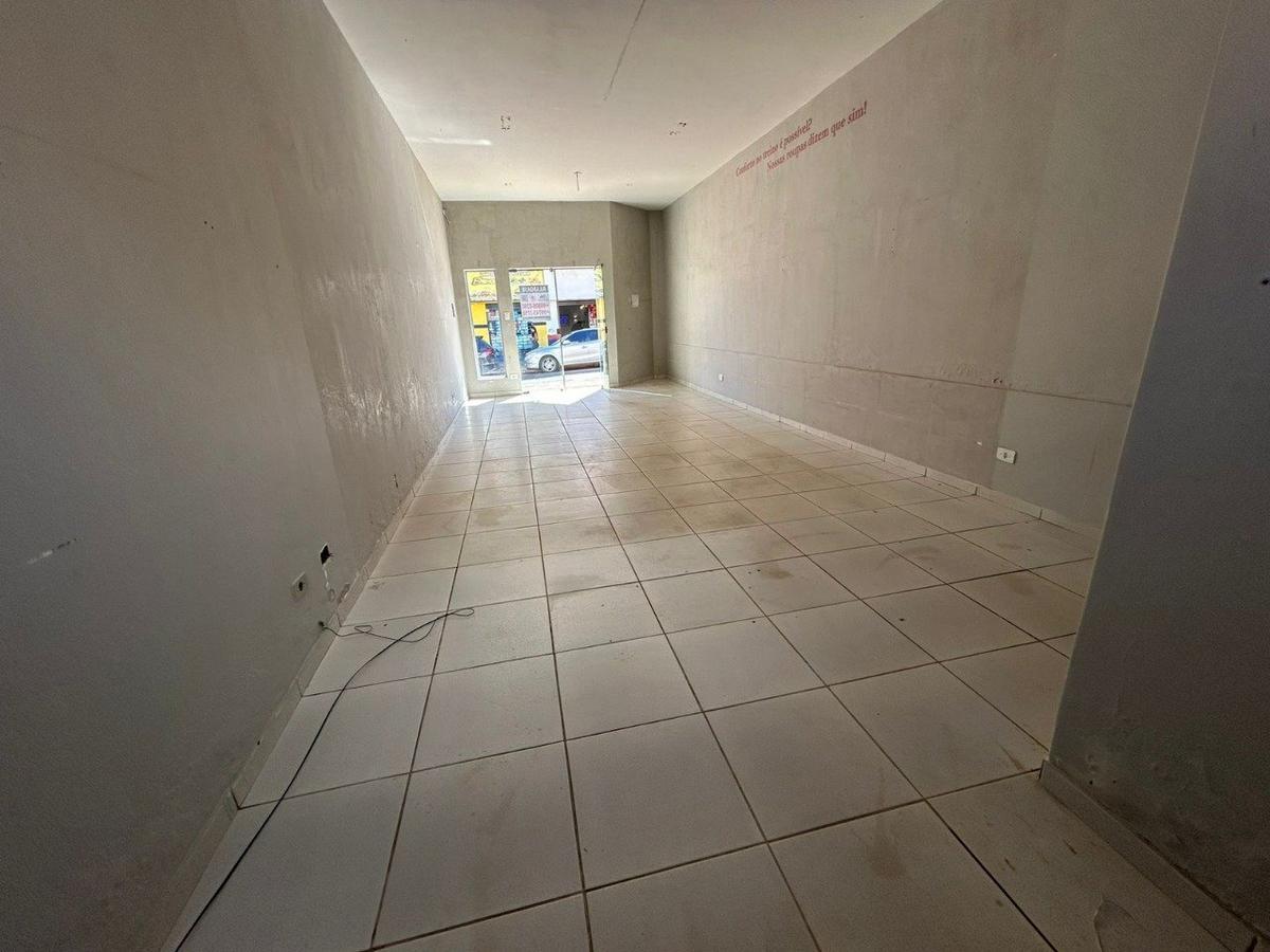 Andar, Centro, 0 Quarto, 0 Vaga