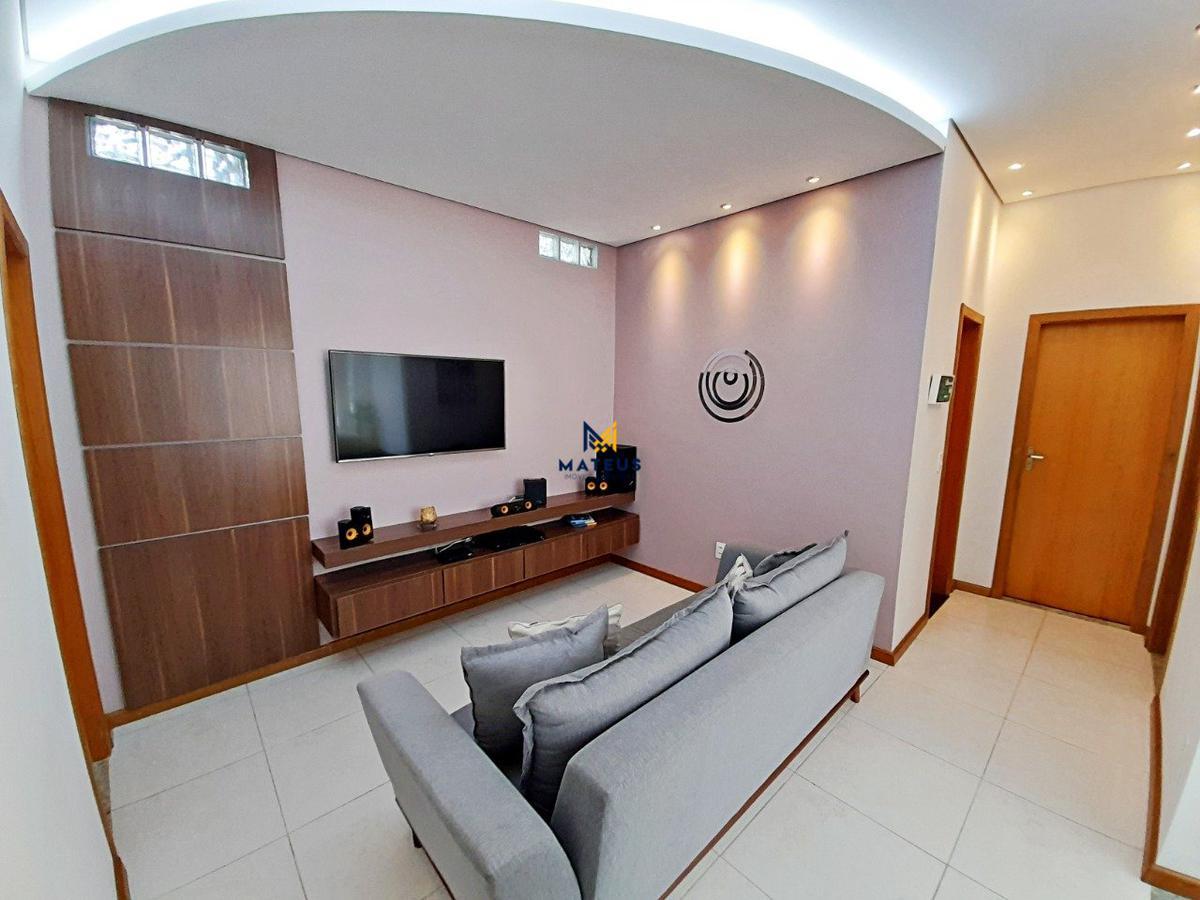 Casa, Santo André, 3 Quartos, 0 Vaga, 1 Suíte