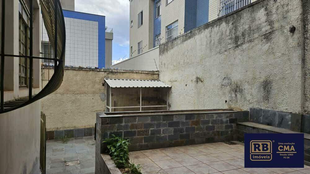 Casa, Coração Eucarístico, 3 Quartos, 5 Vagas, 1 Suíte