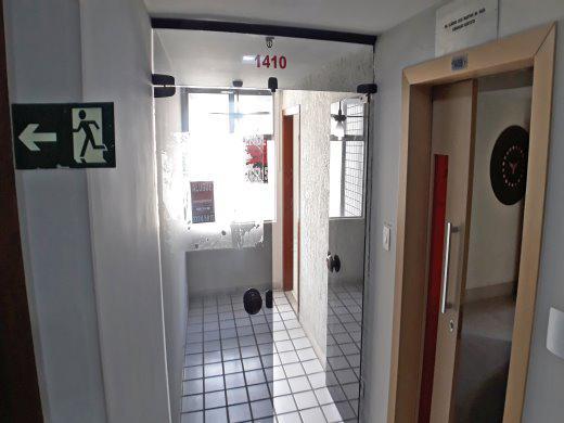 Sala, Centro, 0 Quarto, 1 Vaga