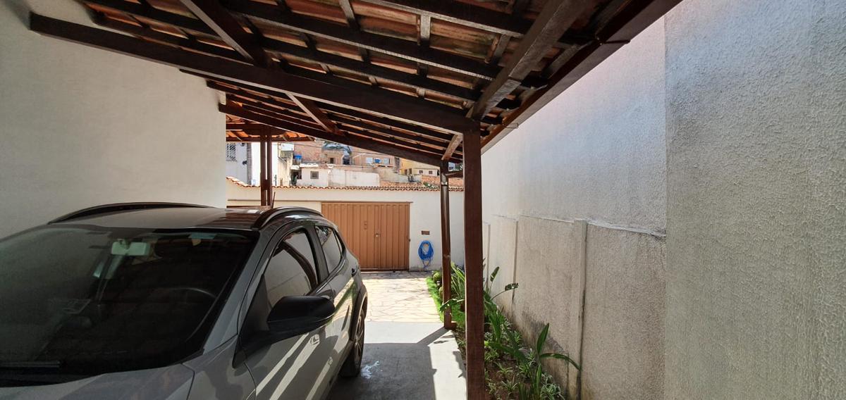 Casa, Salgado Filho, 3 Quartos, 5 Vagas, 1 Suíte