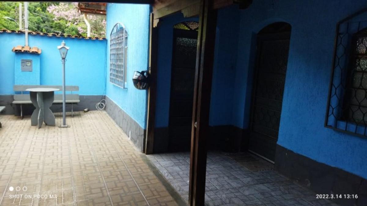 Casa, Centro, 3 Quartos, 0 Vaga