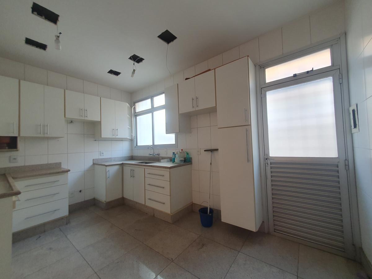 Casa, Barroca, 4 Quartos, 3 Vagas