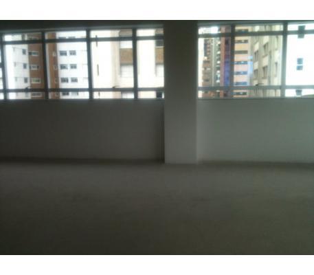 Sala, Lourdes, 4 Vagas